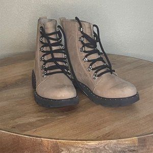 Women's Sorel Lennox Lace Waterproof Boots 7.5  Sandy Tan Casual Hiking Boot